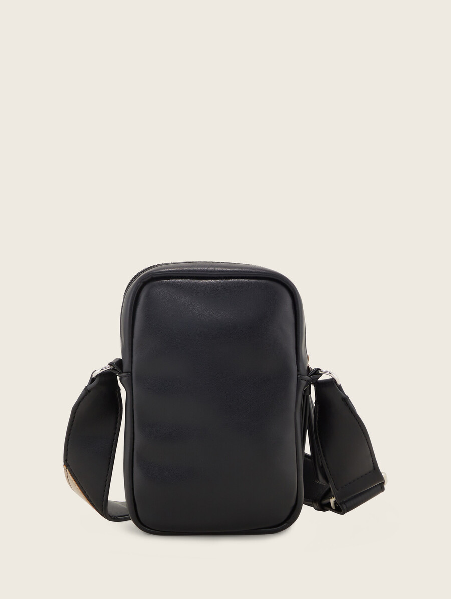 funda para smartphone ttallya fabricada en piel sintética