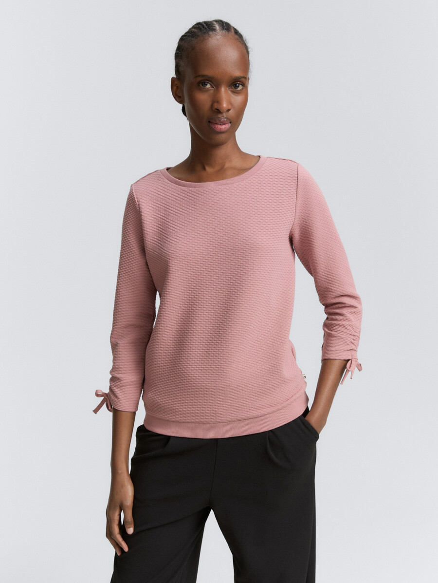 sudadera con mangas fruncidas
