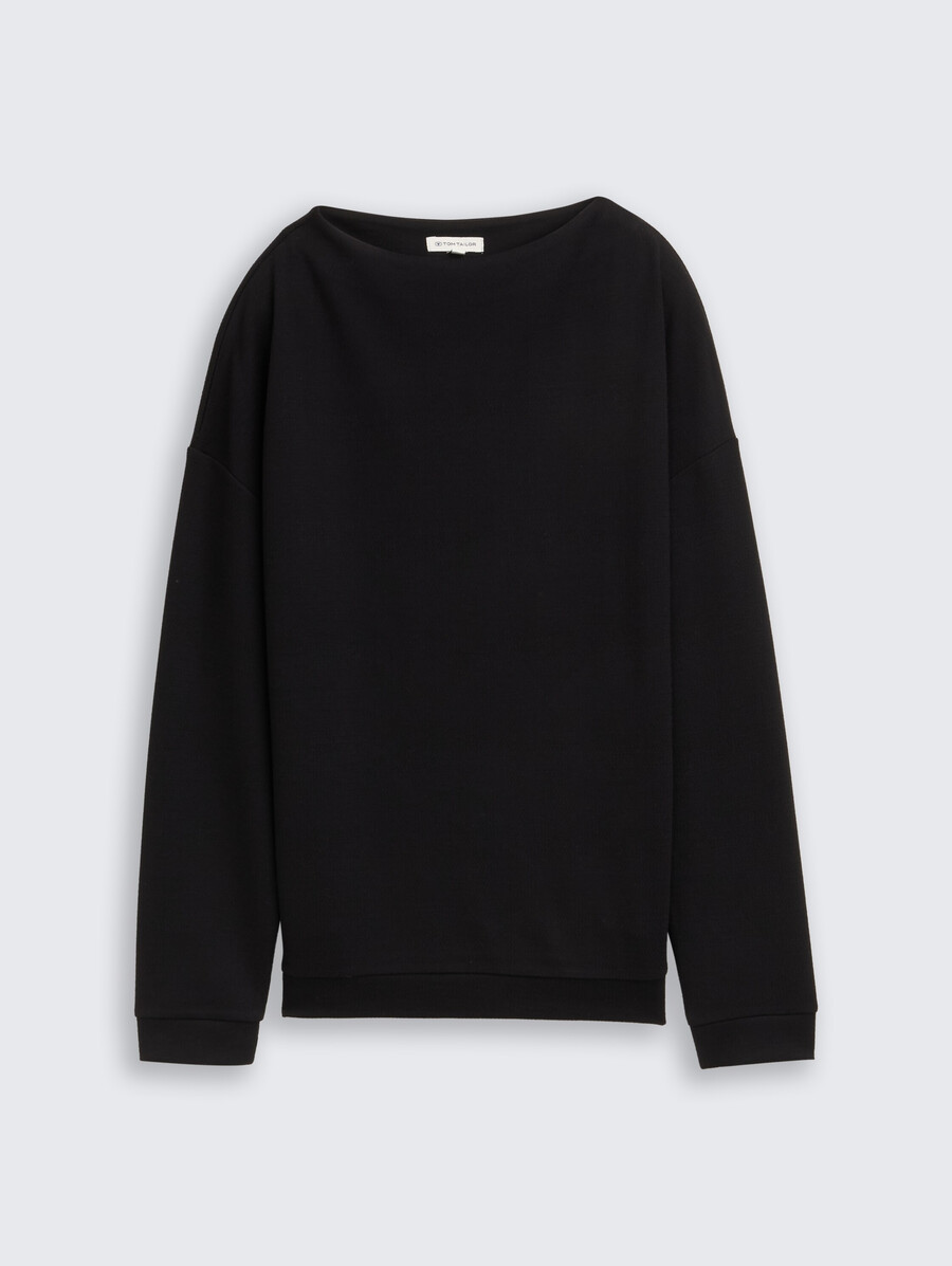 sudadera holgada con cuello alto