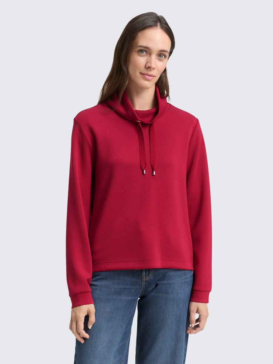 sudadera de buceo con cuello alto
