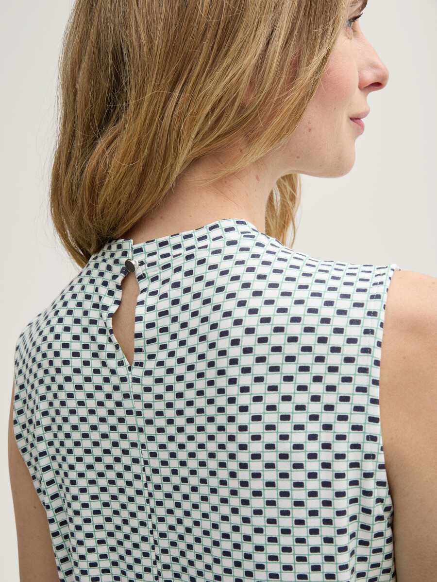 top con estampado