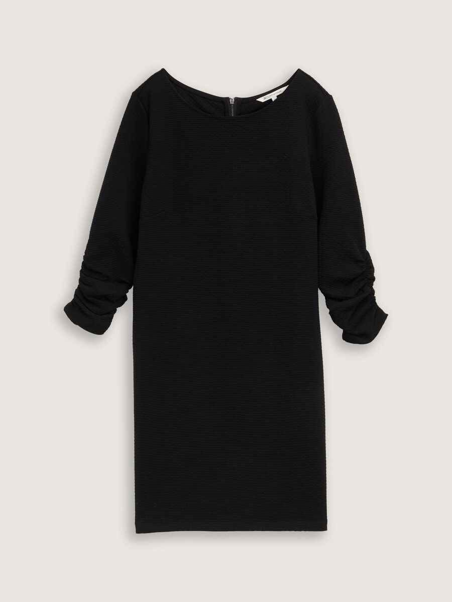 mini vestido con mangas 34