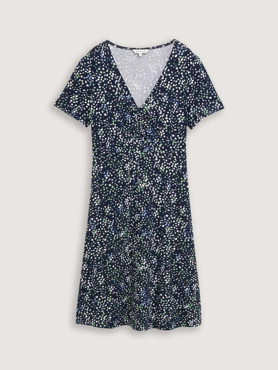 vestido con volantes