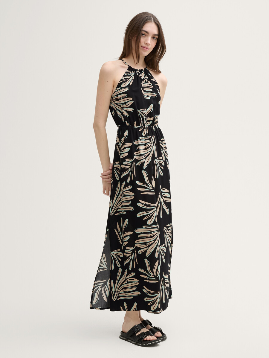 vestido largo con cuello halter