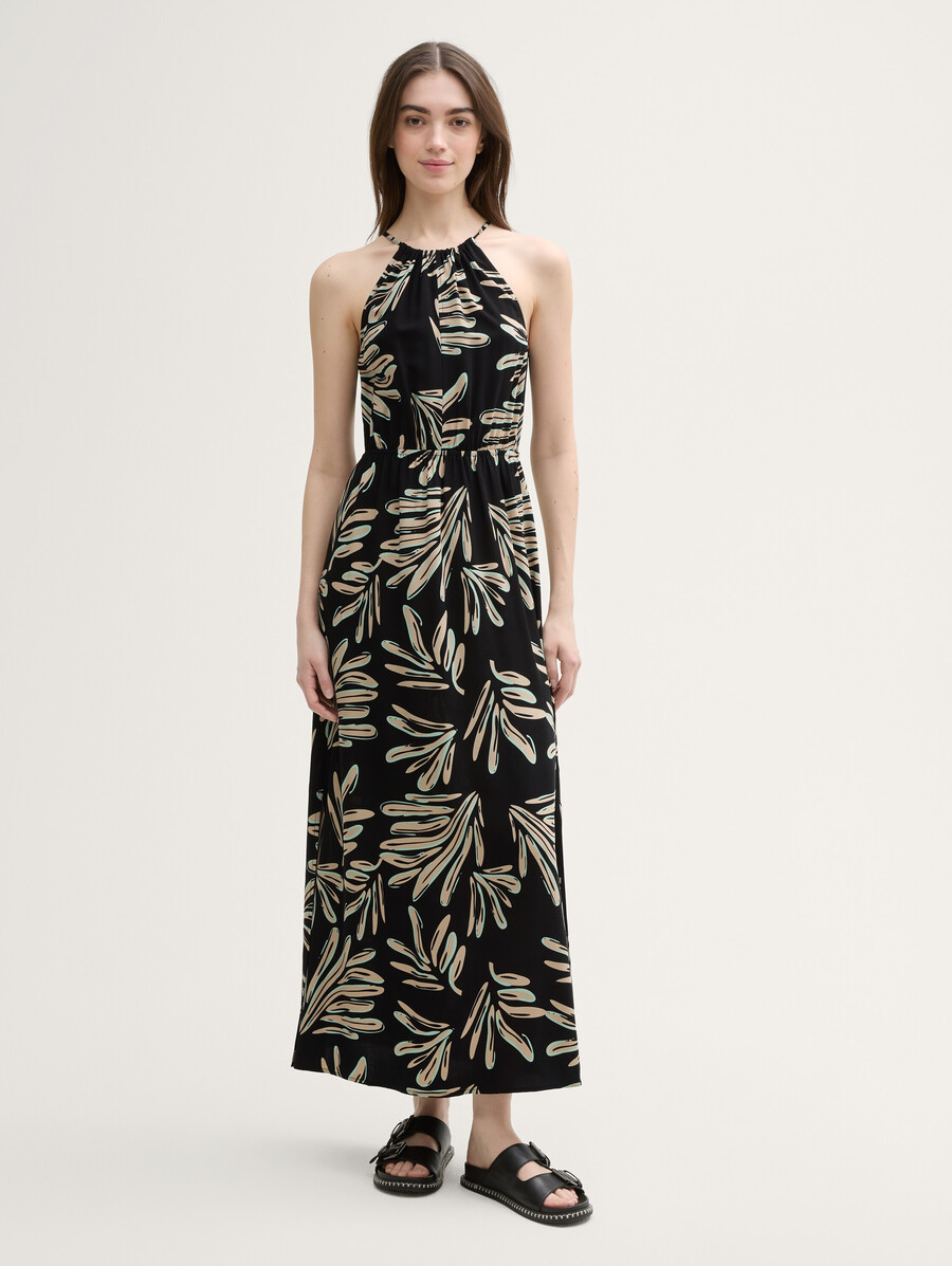 vestido largo con cuello halter