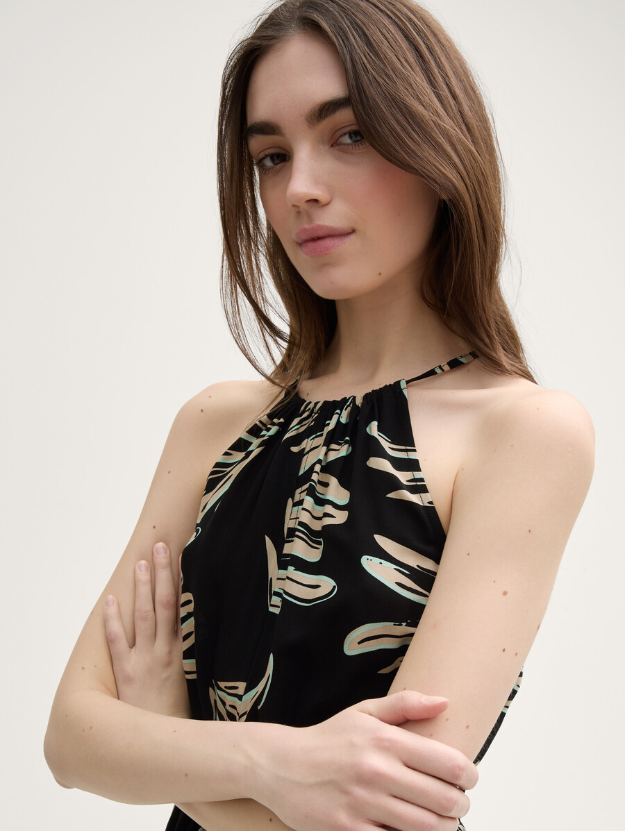vestido largo con cuello halter