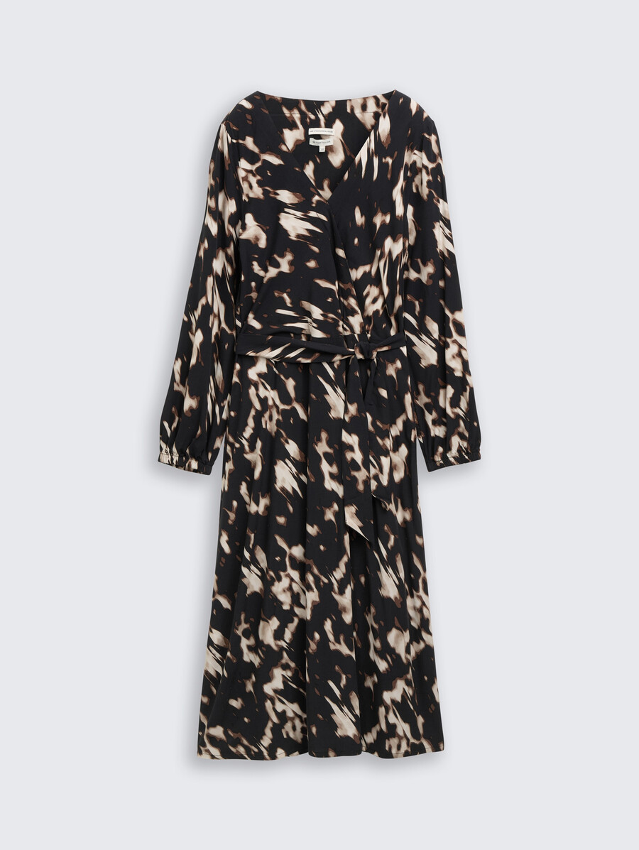 vestido cruzado con estampado