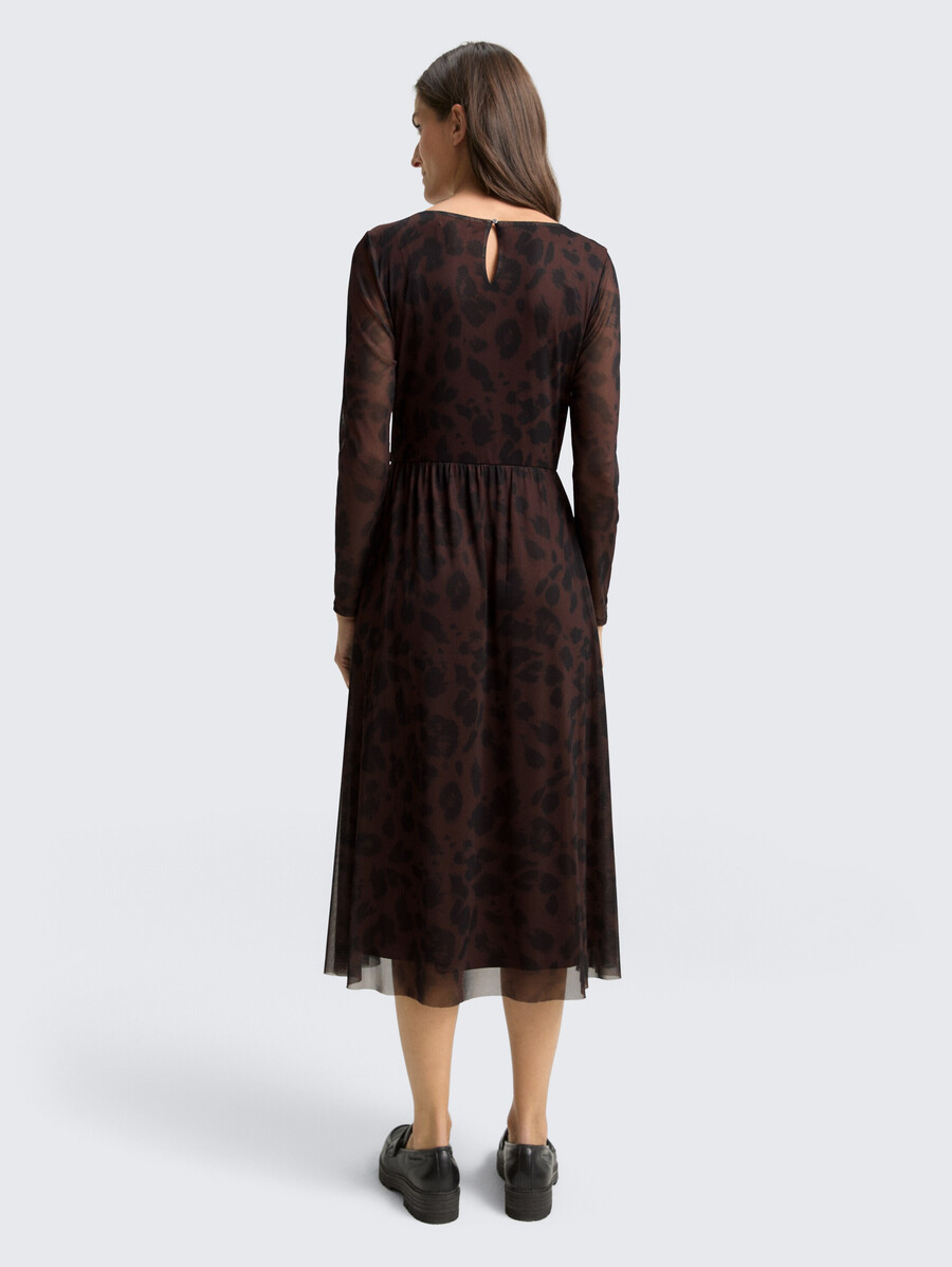 vestido midi de malla con estampado
