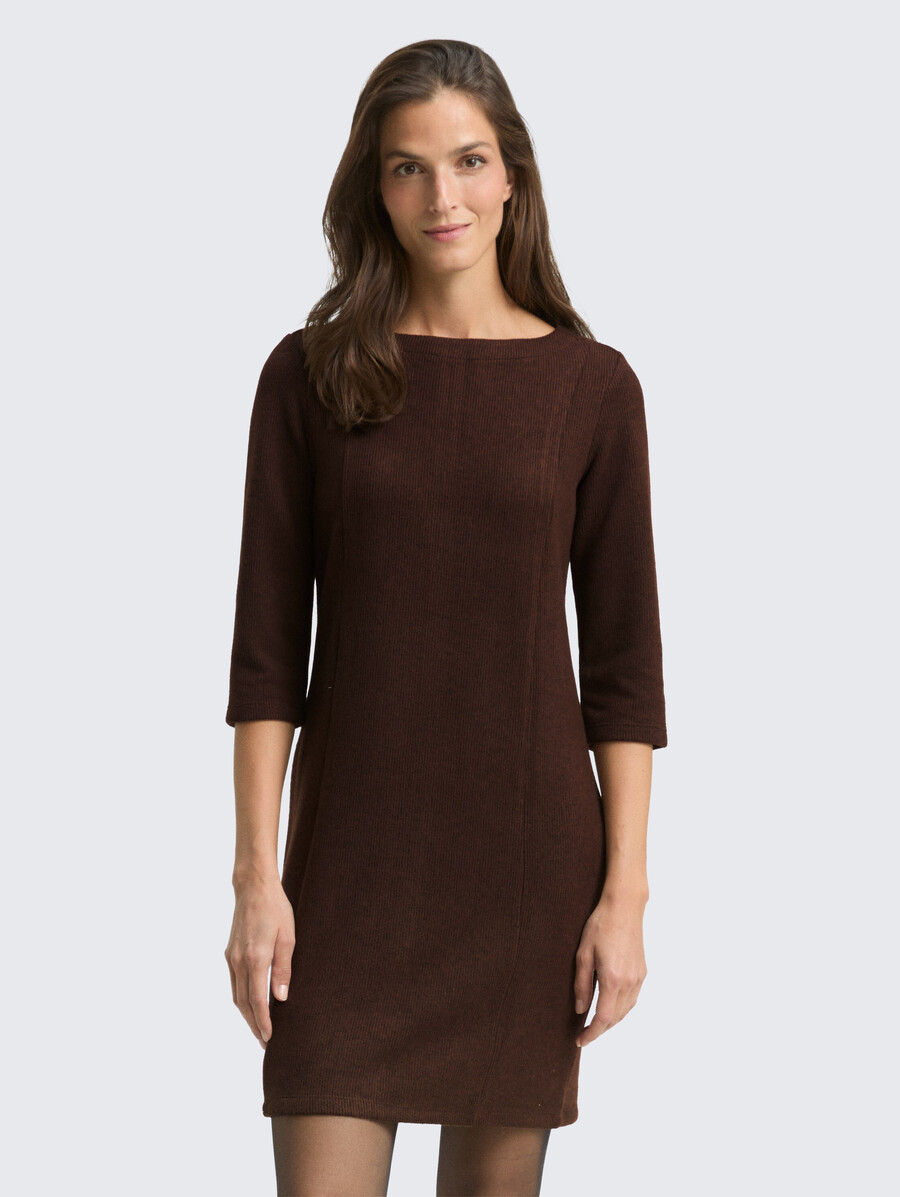 vestido acogedor con mangas 34