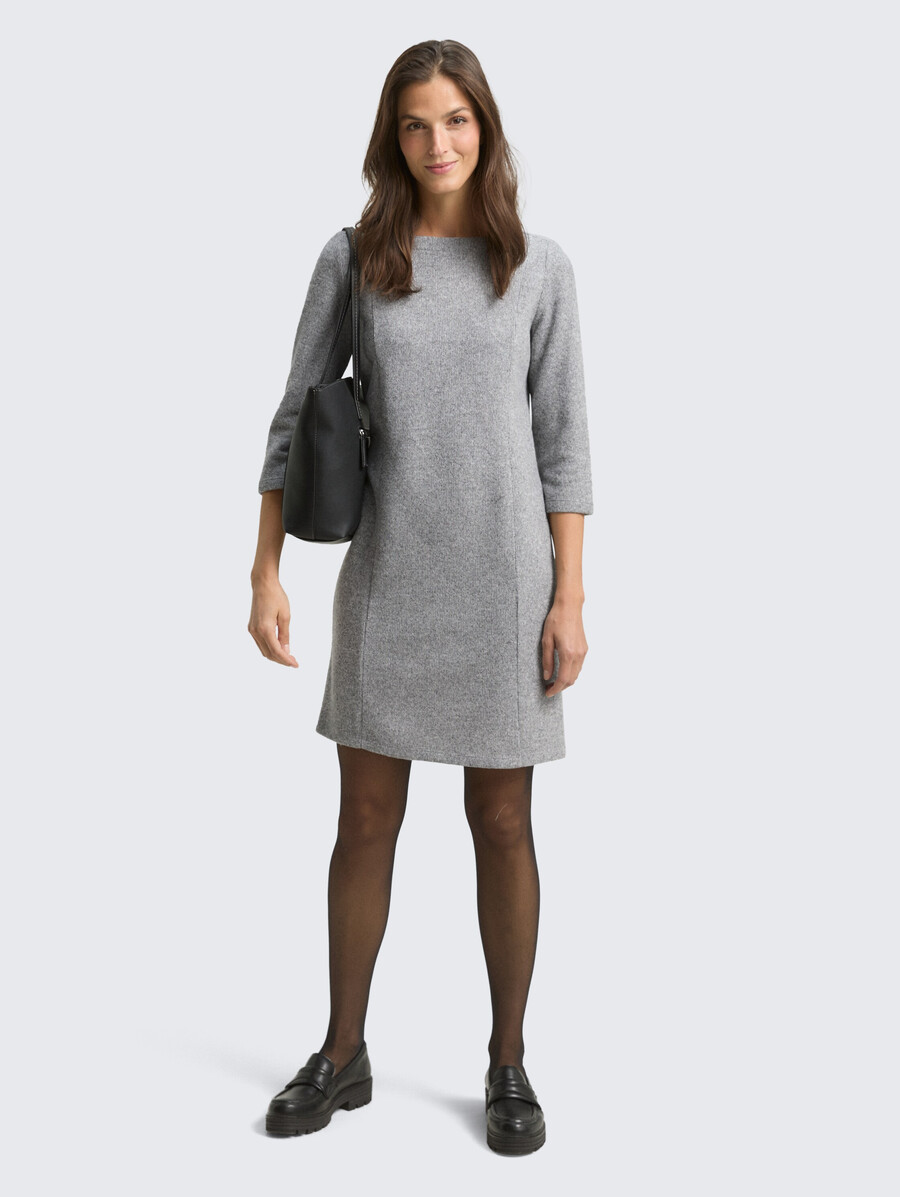 vestido acogedor con mangas 34