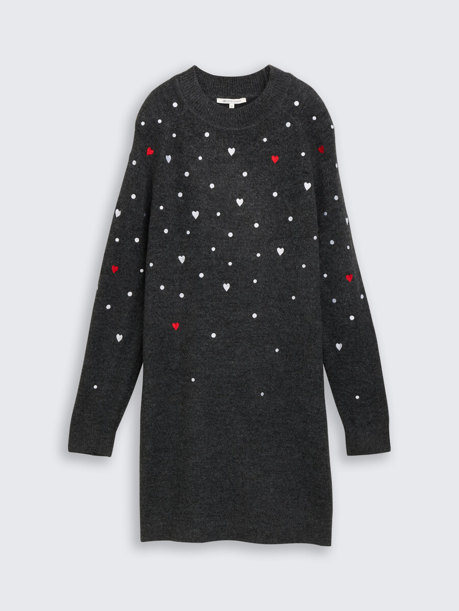 mini vestido con bordado de corazón