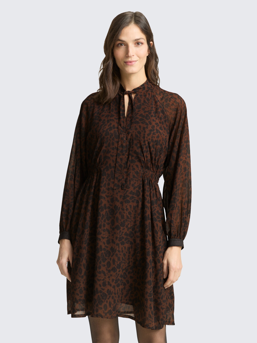 vestido de gasa con estampado de leopardo