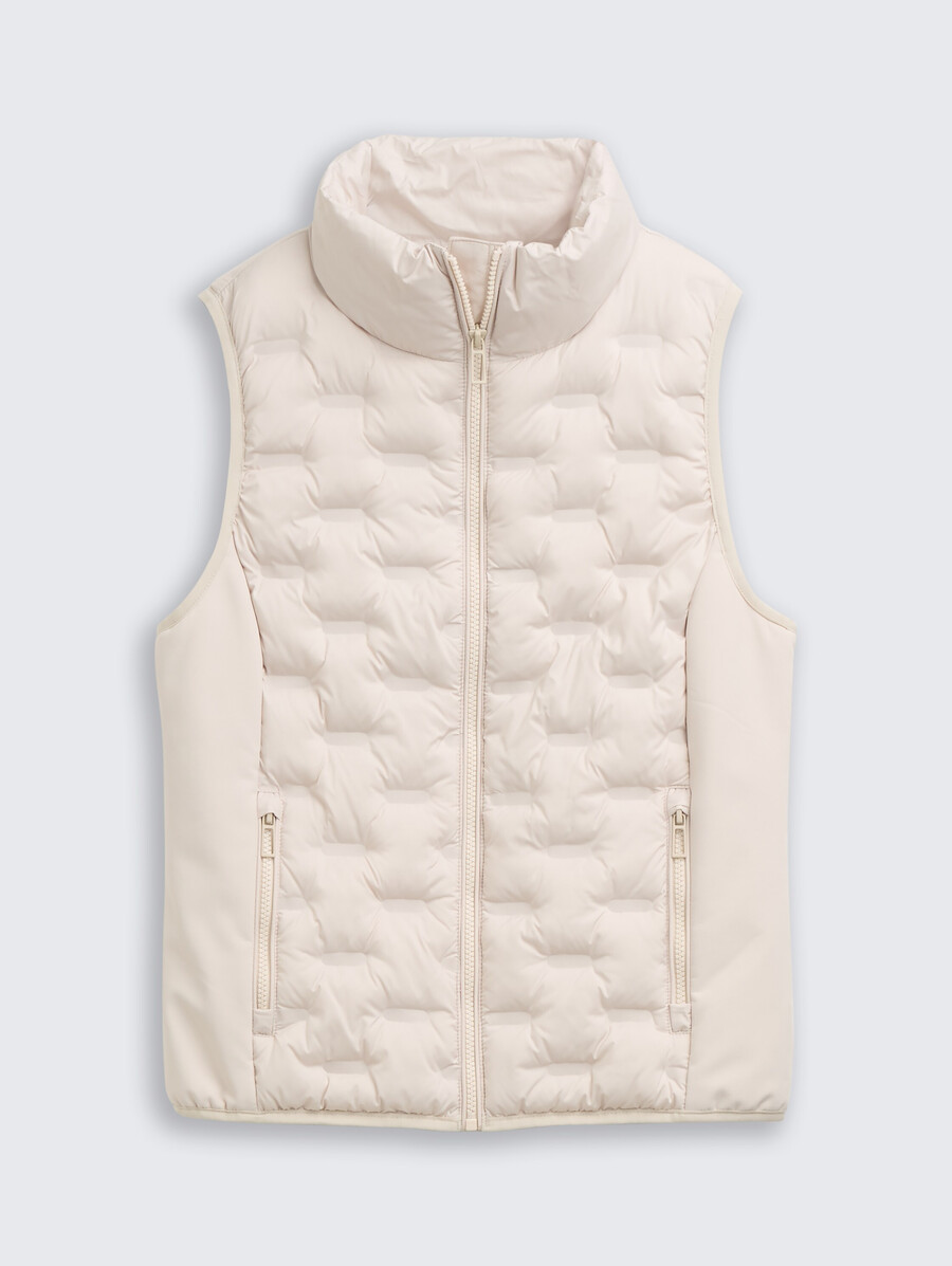chaleco acolchado ligero con cuello alto