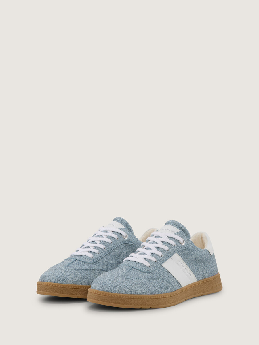 zapatillas deportivas con efecto jeans