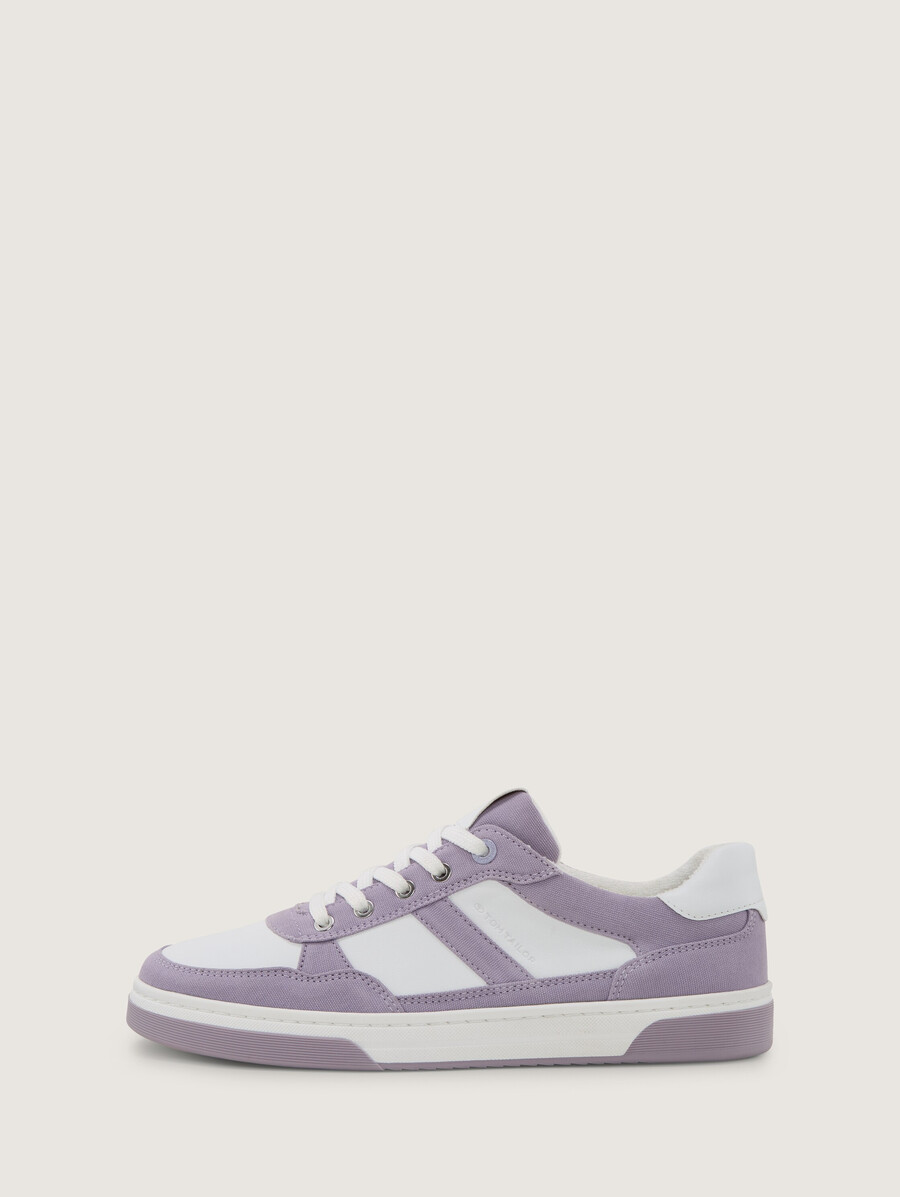 zapatillas con bloques de color