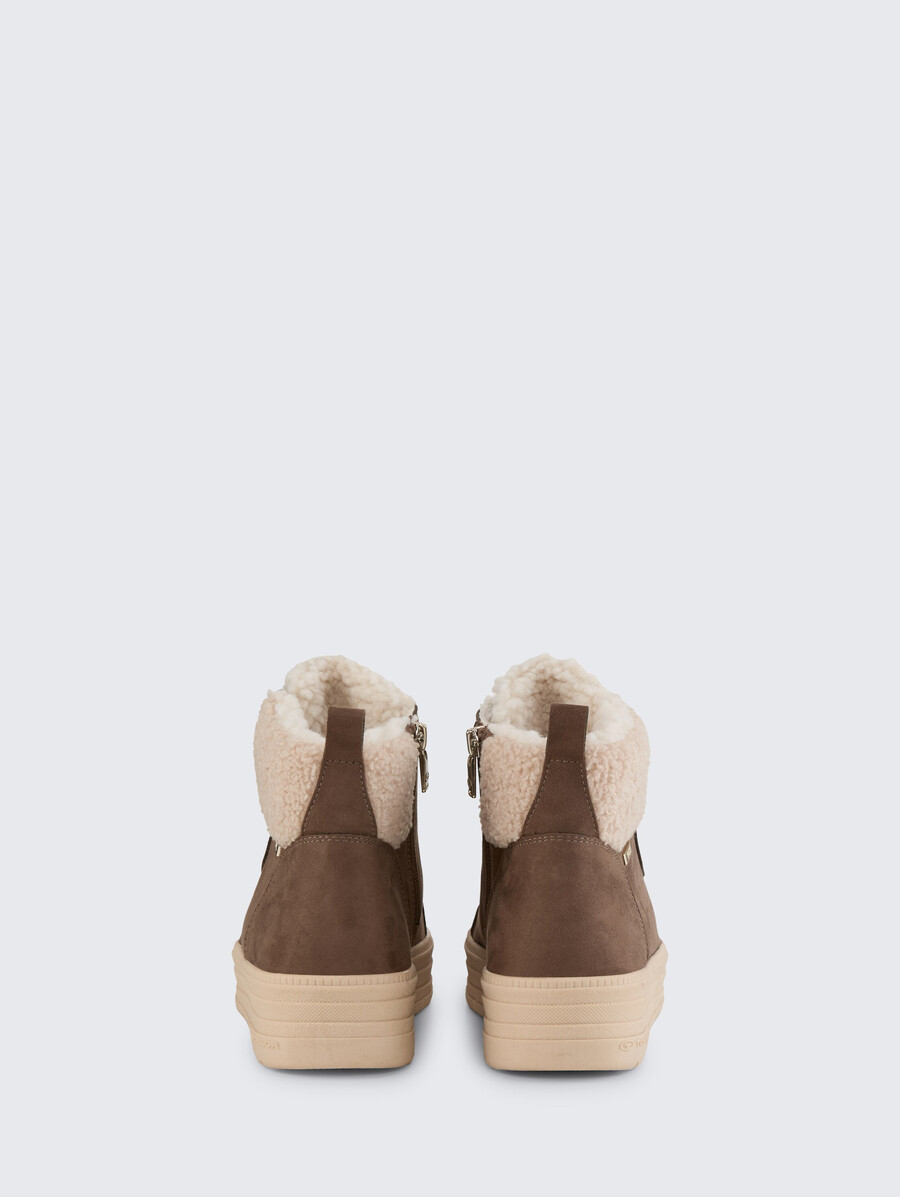 botines impermeables con forro