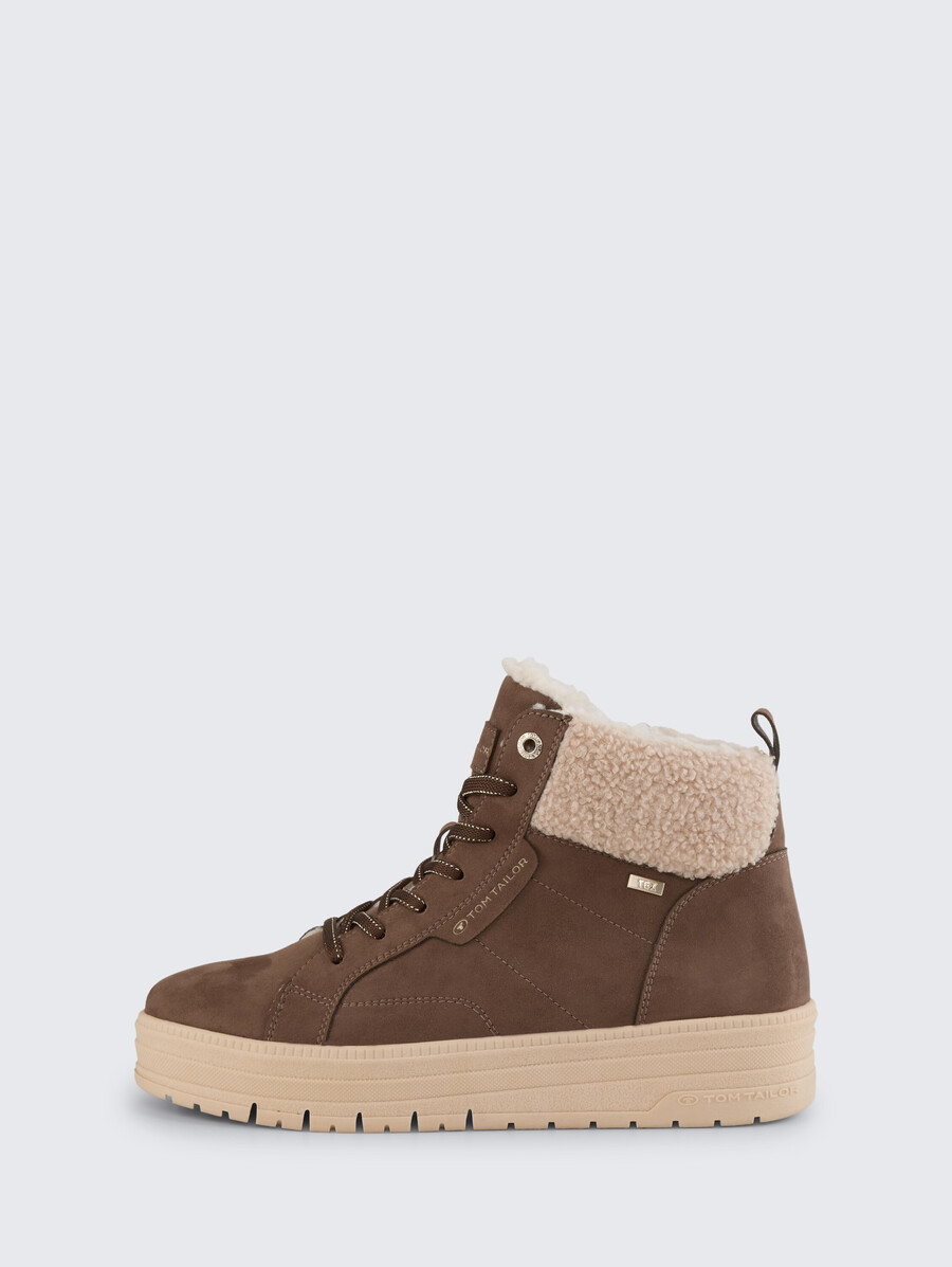 botines impermeables con forro