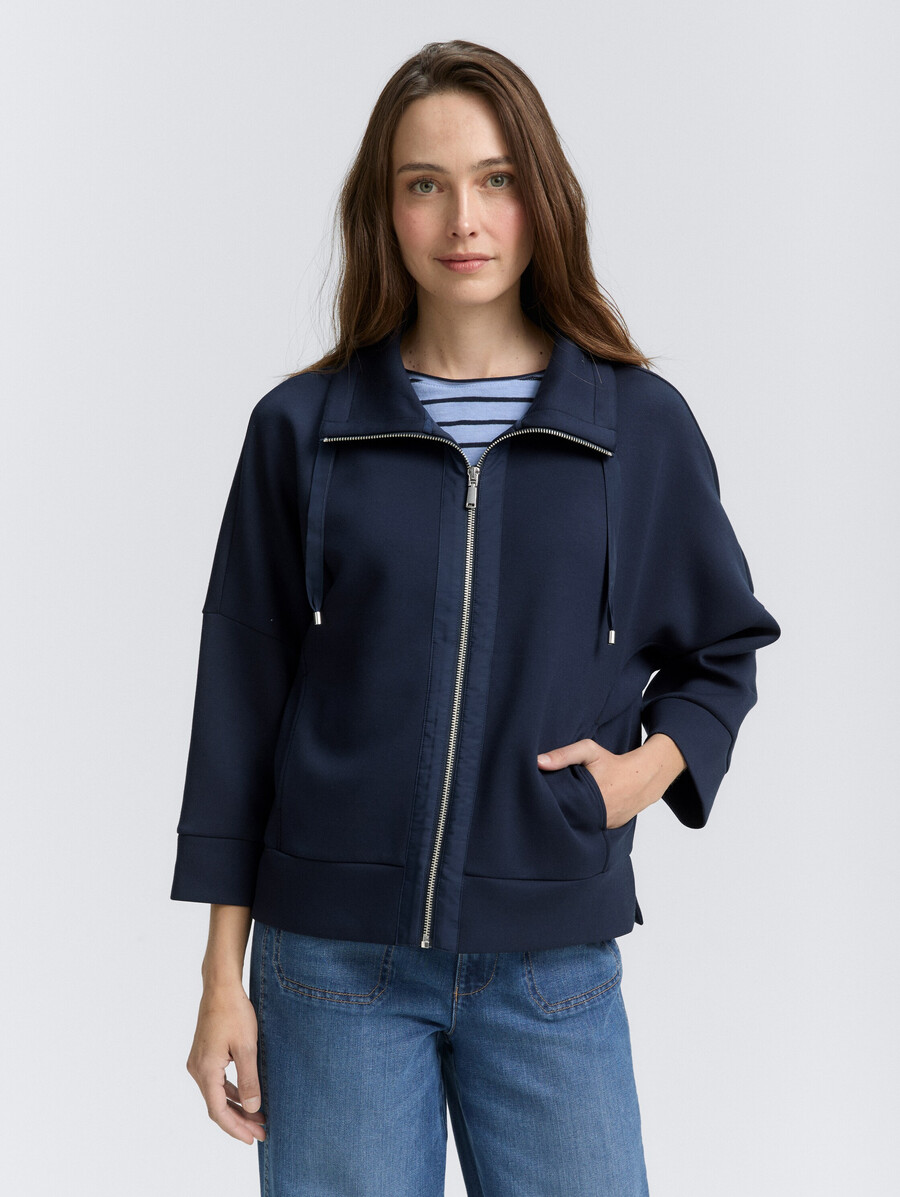 chaqueta tipo sudadera de buceo de corte cuadrado