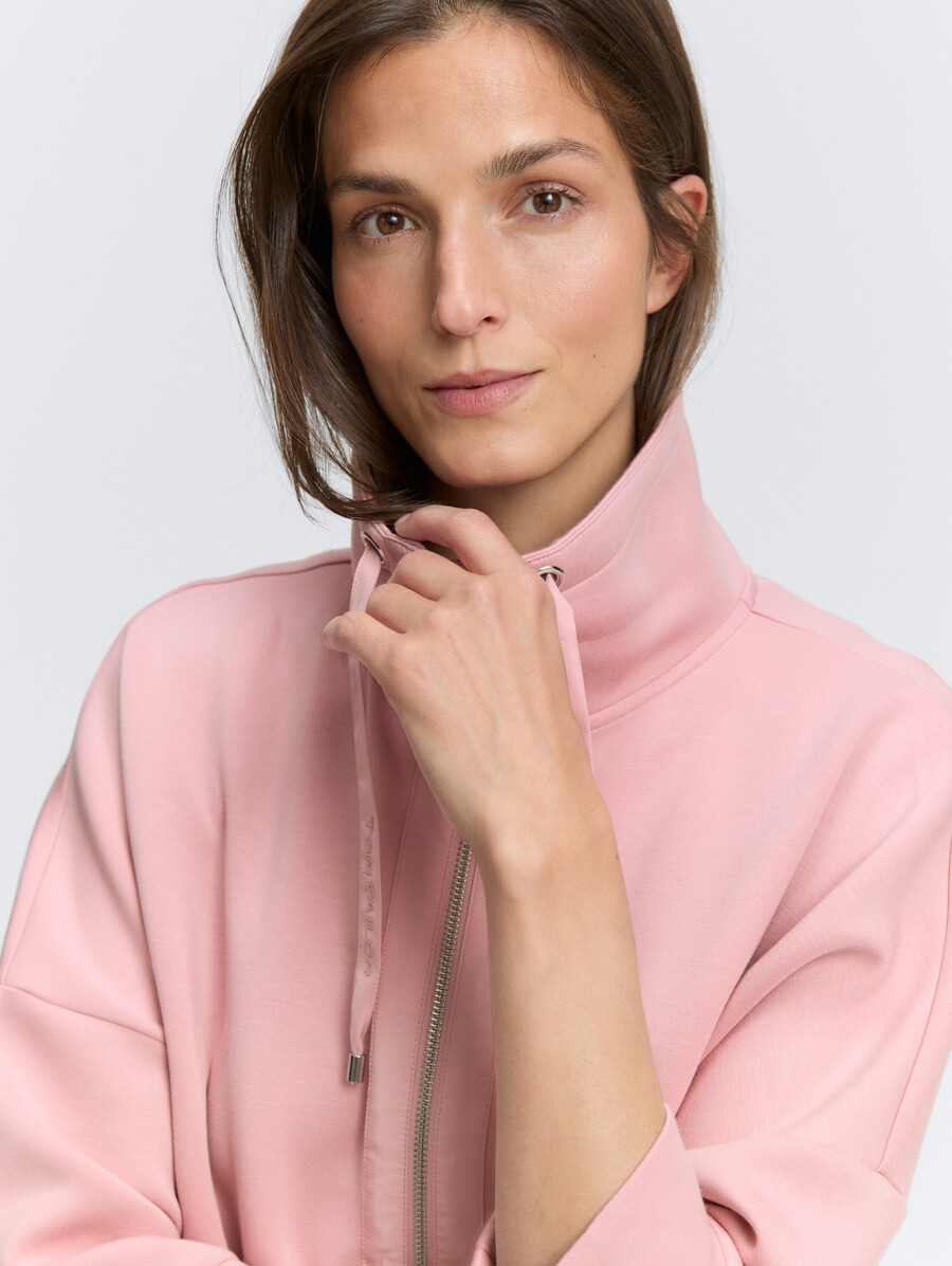 chaqueta tipo sudadera de buceo de corte cuadrado