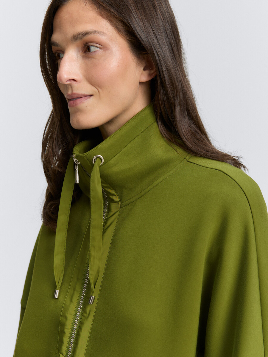 chaqueta tipo sudadera de buceo de corte cuadrado